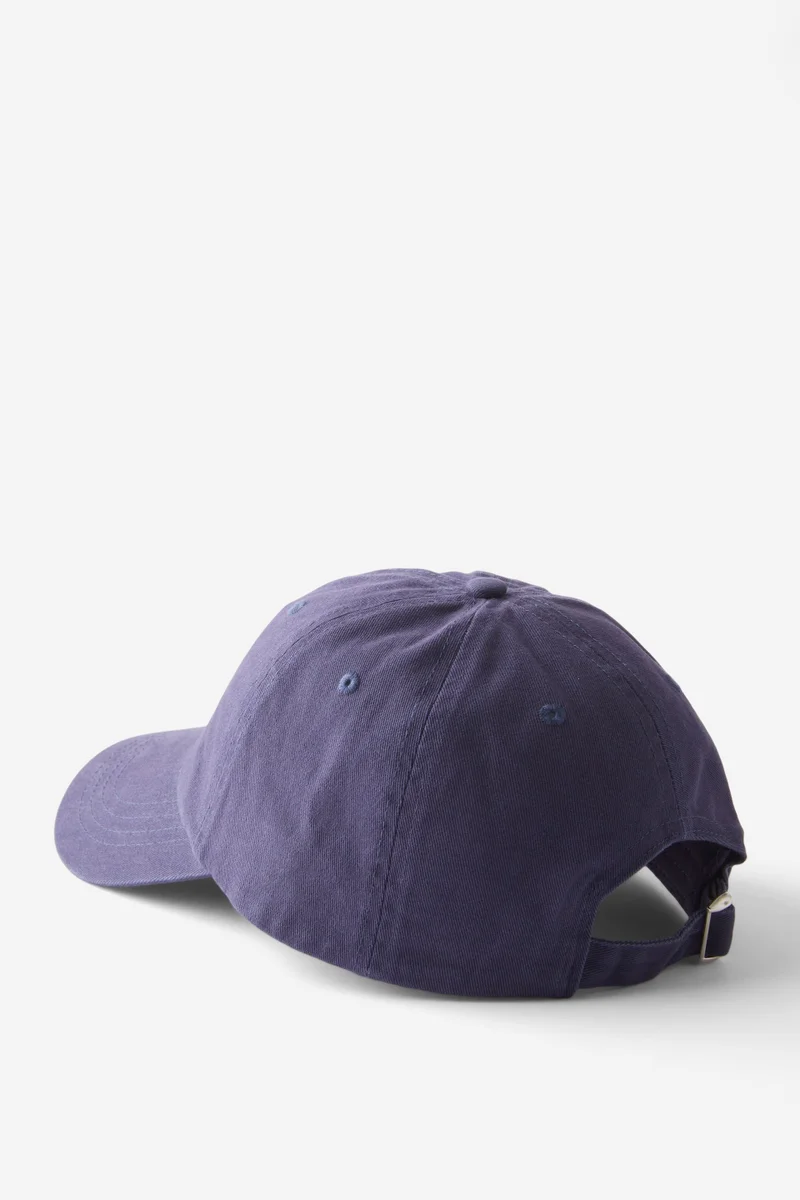THE CLASSIC CAP