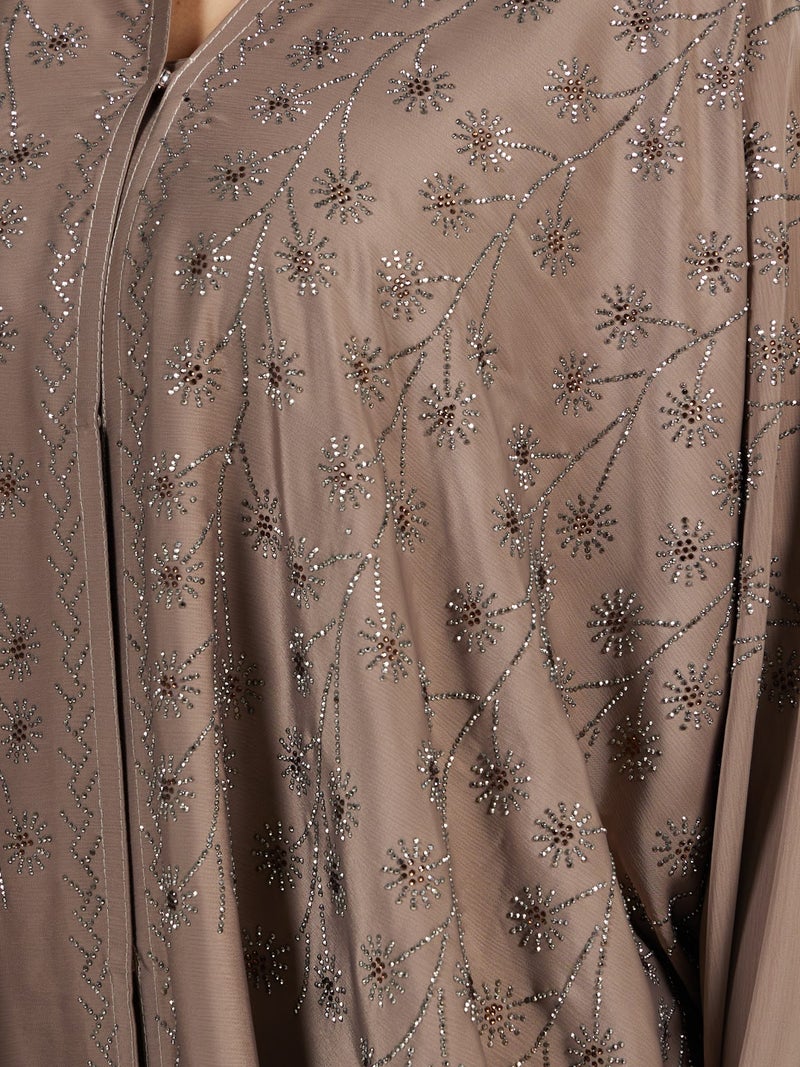Reem Abayas عباءة نسائية بني توب مزينة بفتحة أمامية - ملابس مسائية محتشمة - Image 3