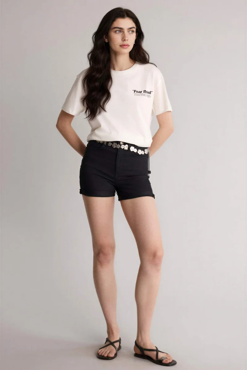 DeFacto Denim Normal Waist Folded Leg Shorts