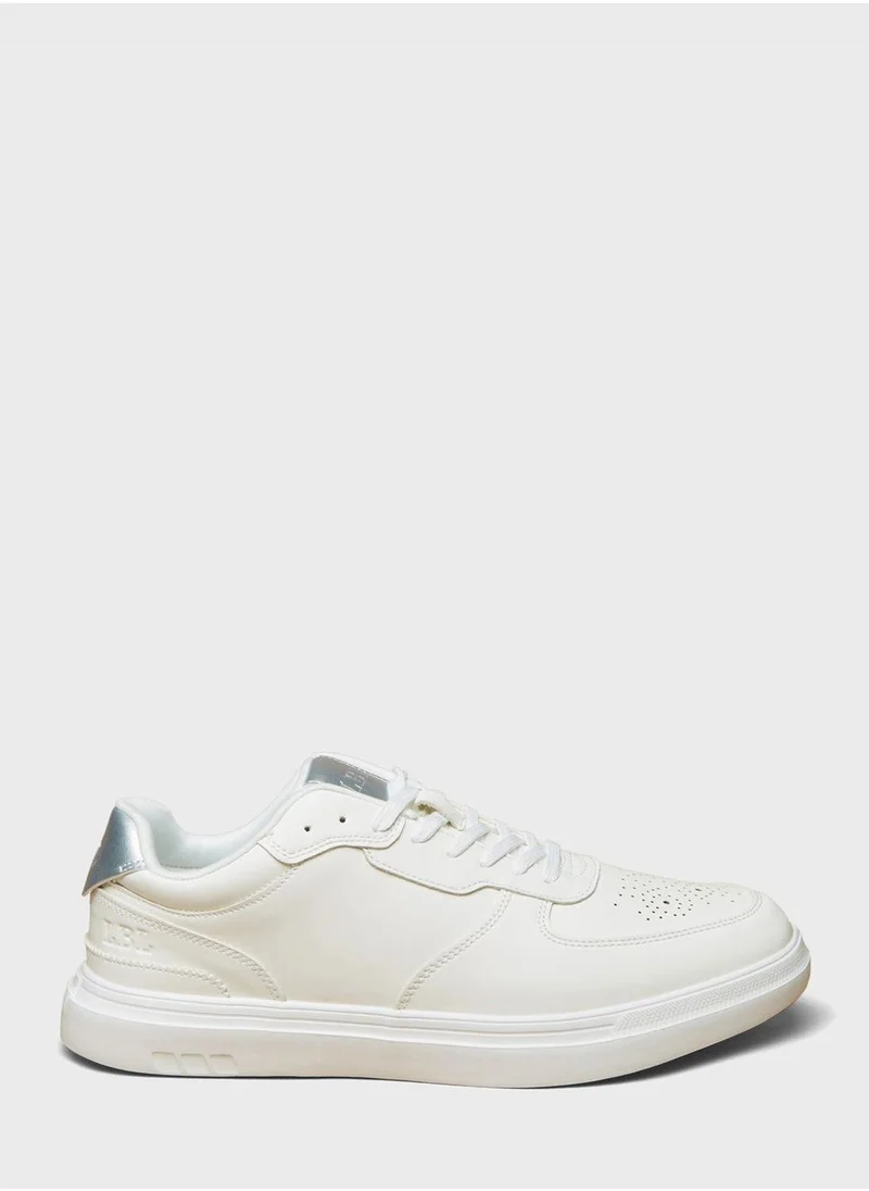 ال بي ال من شو اكسبرس Casual Low Top Sneakers