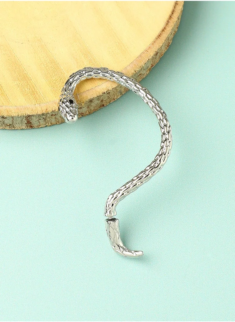 SOHI Elegant Edges Stylish Earcuffs