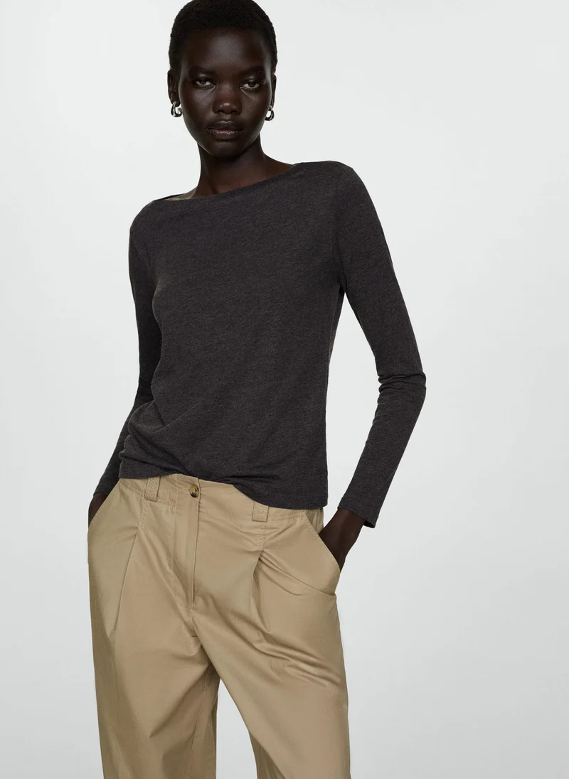 مانجو Essential Crew Neck T-Shirt