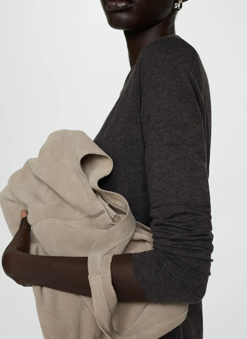 مانجو Essential Crew Neck T-Shirt