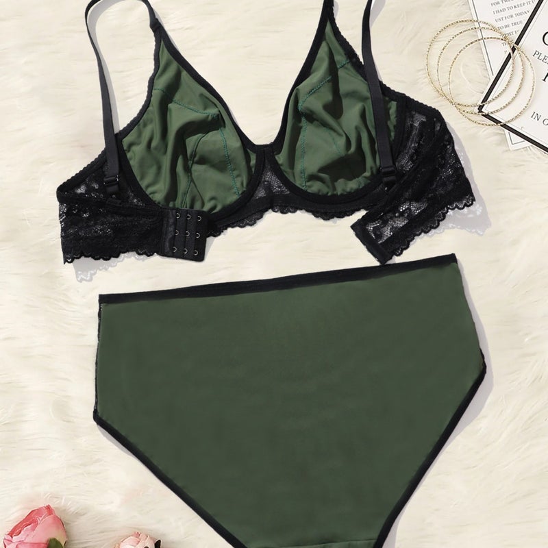 Plus Size Lace Bra and Panty Set Underwire Full Coverage - Image 4