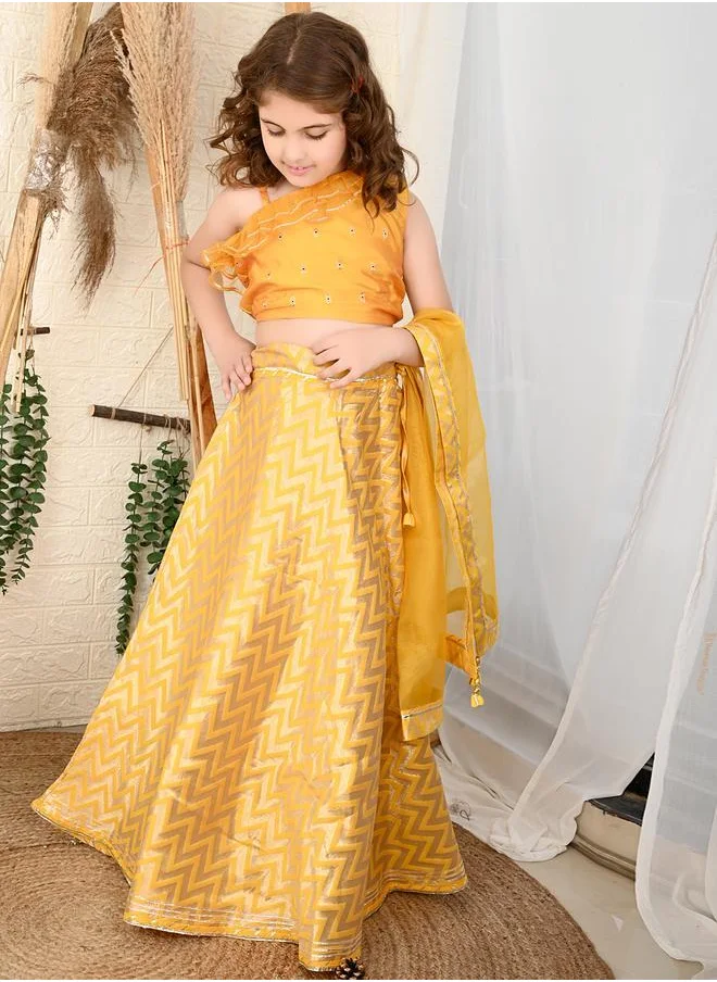 ليلك One Shoulder Choli with Printed Lehenga Set