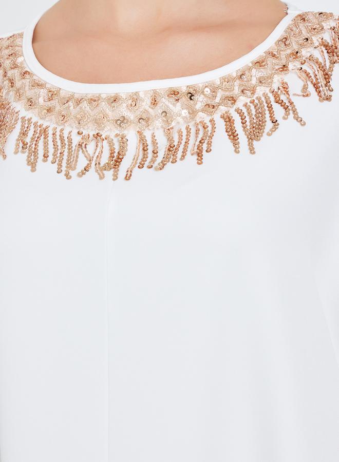 Amirah Women White Embellished Batwing Sleeve Kaftan - Image 3