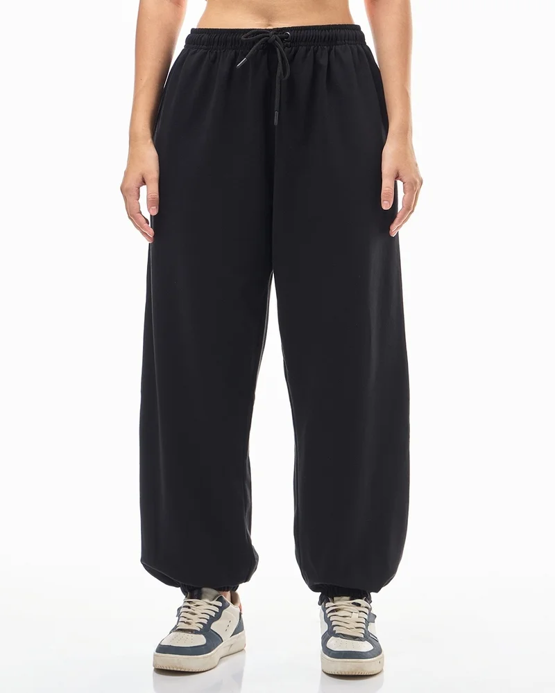 bewakoof Women's Black Super Loose Fit Joggers