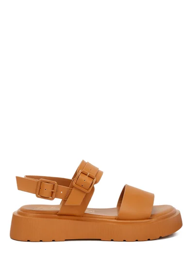 London Rag Chunky Sandals in Tan