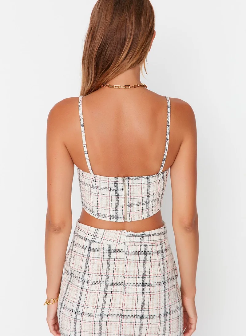 trendyol Strappy Crop Top