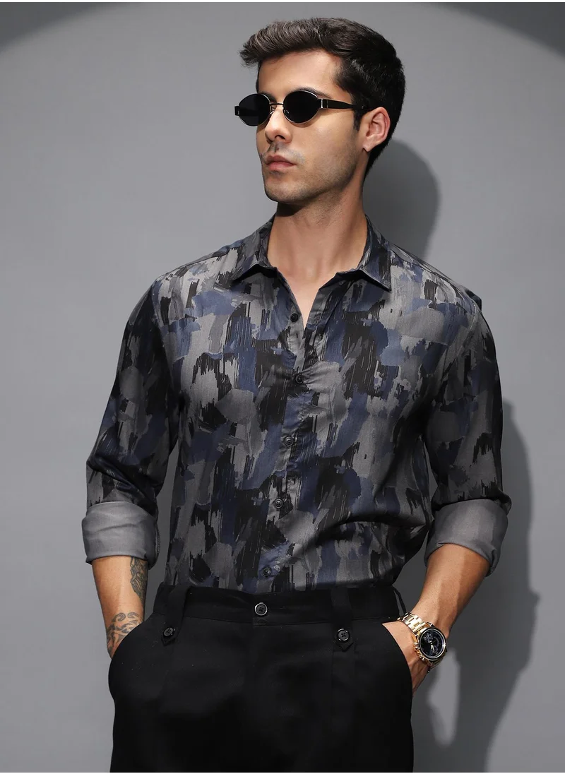 Campus Sutra Men's Indigo Blue & Moon Grey Fray-Stroke Imprint Shirt For Casual Wear | Spread Collar | Long Cuffed Sleeves | Button Closure | Shirt Shirt Crafted With Comfort Fit For Everyday Wear
