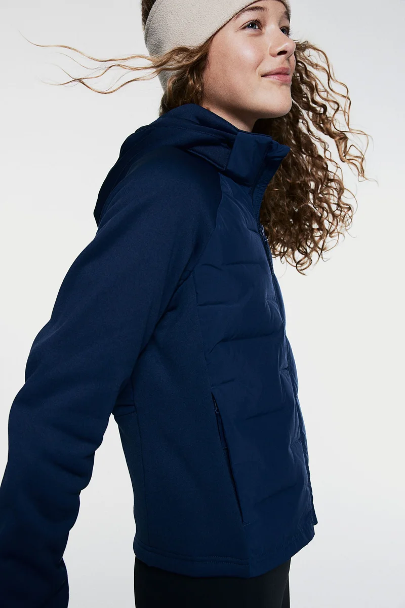 اتش اند ام جاكيت بتقنية ثيرمو موف™