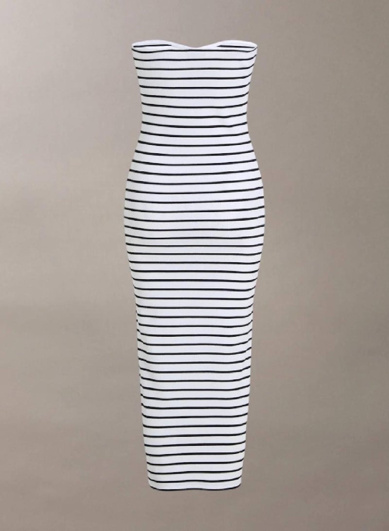 كالفن كلاين جينز فستان بدون حمالات من القطن بتصميم مضلع - Image 5