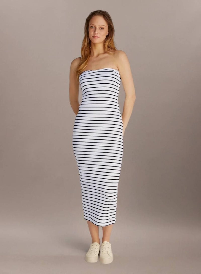 كالفن كلاين جينز فستان بدون حمالات من القطن بتصميم مضلع - Image 1