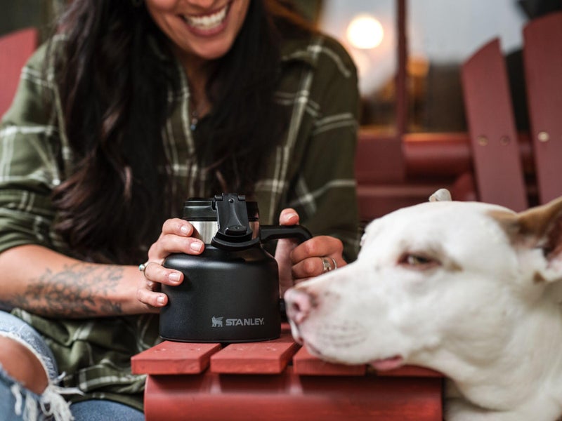 Stanley The Tough-To-Tip Admiral's Mug Hammertone 20OZ - Non-Spill Coffee Mug, Durable Design for Busy Mornings and Office Hours - Hammertone Green - Image 4