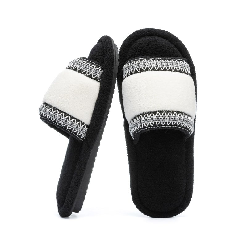 GOEWY Women's Open Toe Slippers with Memory Foam Fuzzy House Slippers Indoor Outdoor Soft Anti-Skid Warm Gifts for Women Mom Black Size 7 8 - Image 1