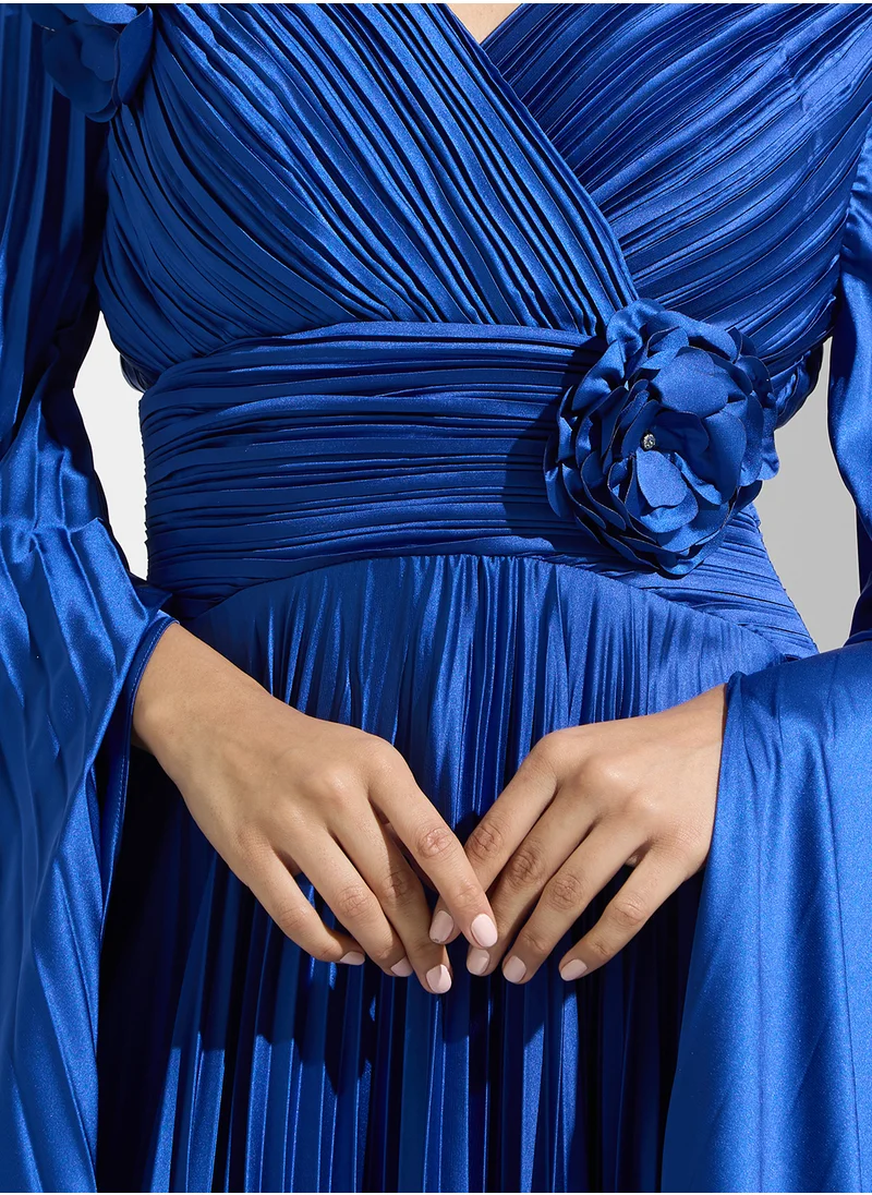 نمشي x Plunge Neck Pleated Dress With Corsage Detail