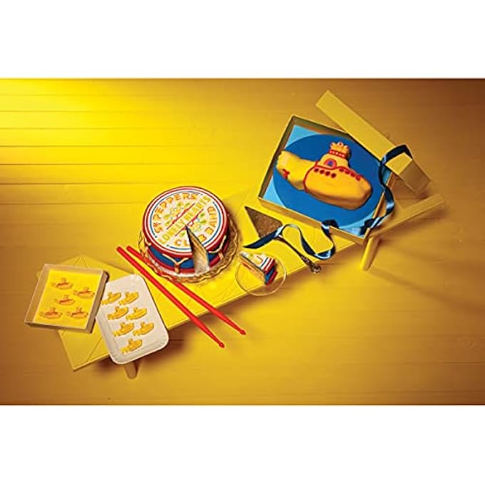 The Beatles Yellow Submarine Cake Mould  Baking Accessories By Eaglemoss Collections - Image 2