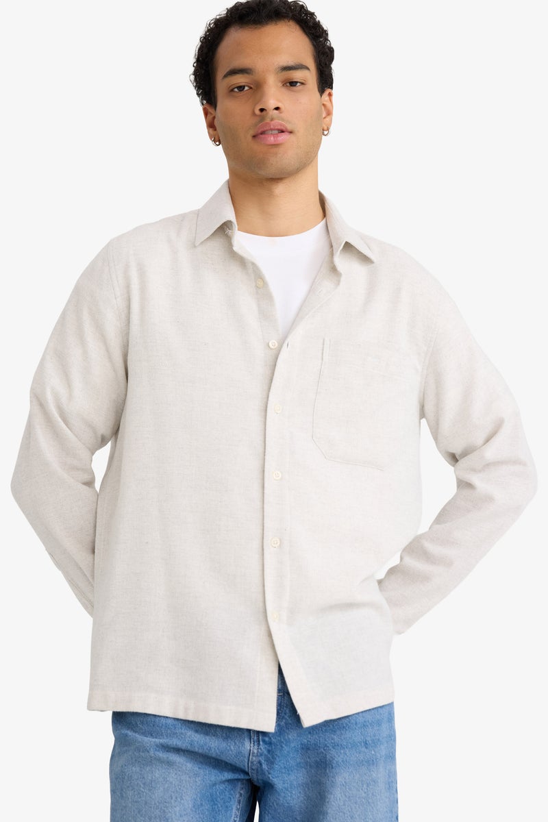 ديفاكتو قميص رجالي بأكمام طويلة وقصة عادية ورقبة قميص - Image 1