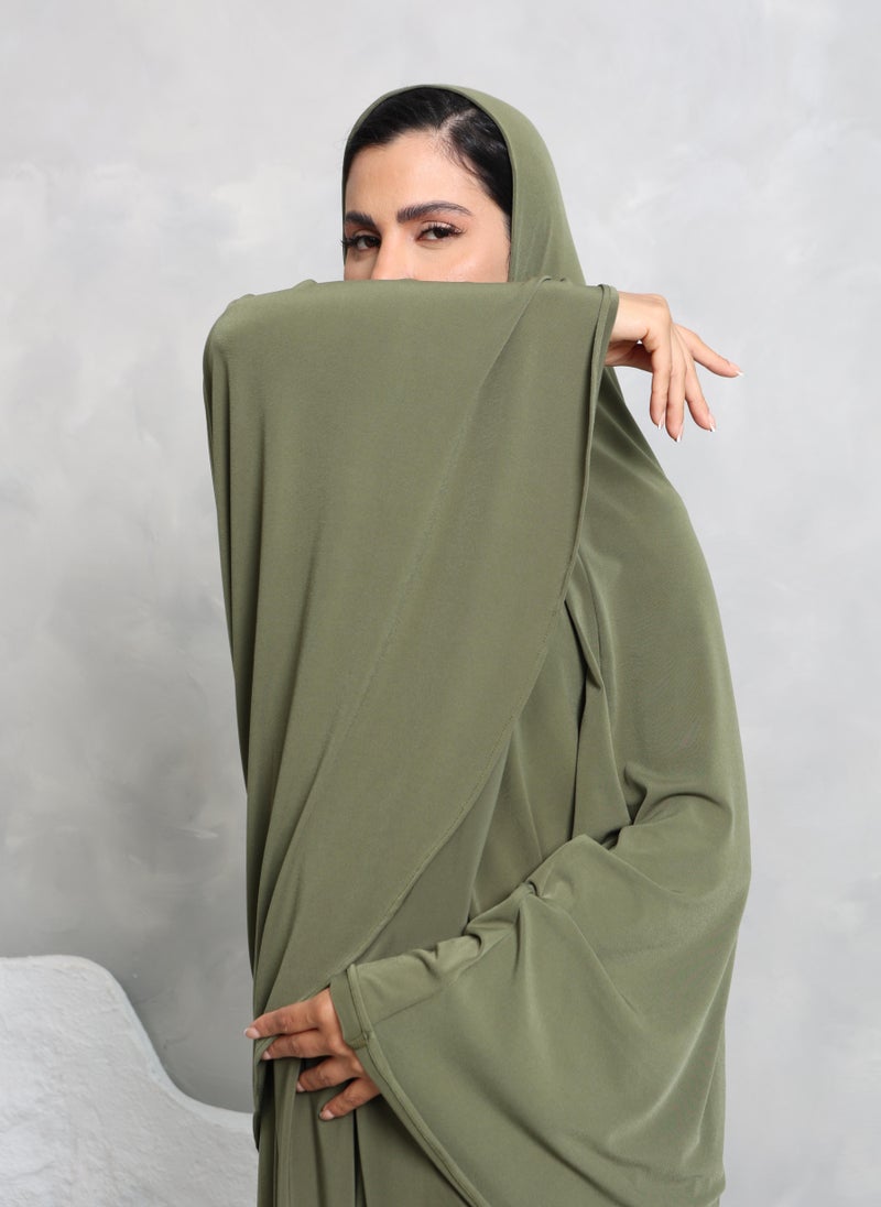 Nikias Women’s Prayer Isdal (Isdal Set) - Image 2