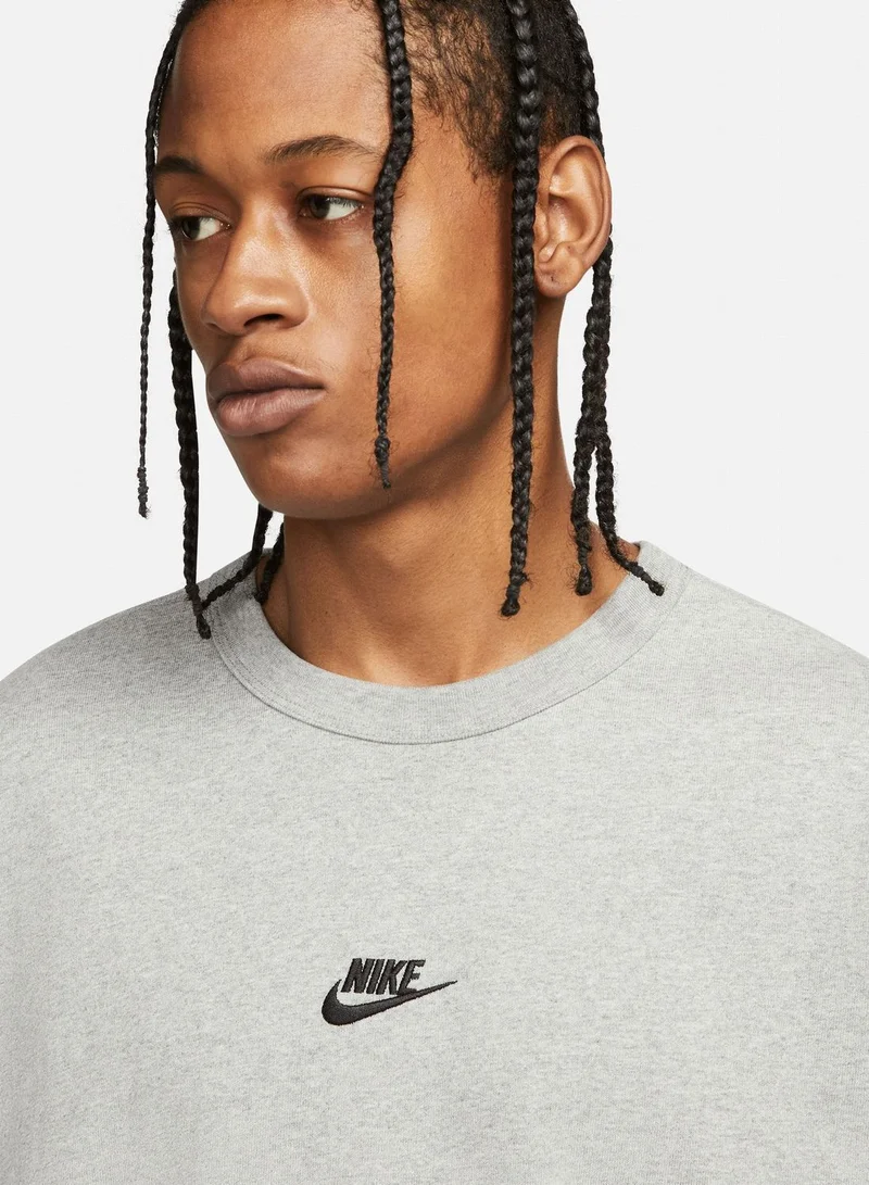 Nike Essential T-Shirt