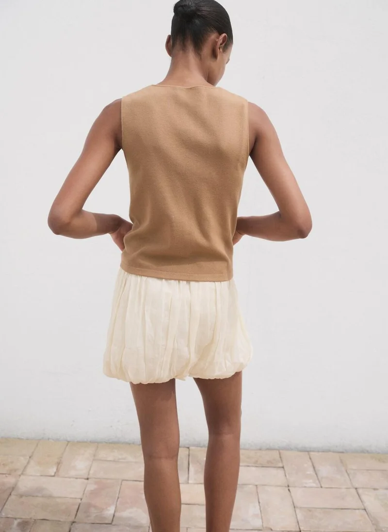 مانجو Fine-knit waistcoat with buttons