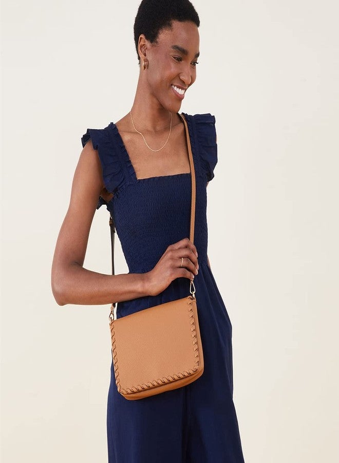 أكسيسورايز حقيبة كتف نسائية من أكسسورايز لندن مصنوعة من الجلد الصناعي بلون بني فاتح بنمط خياطة السوط - Image 5