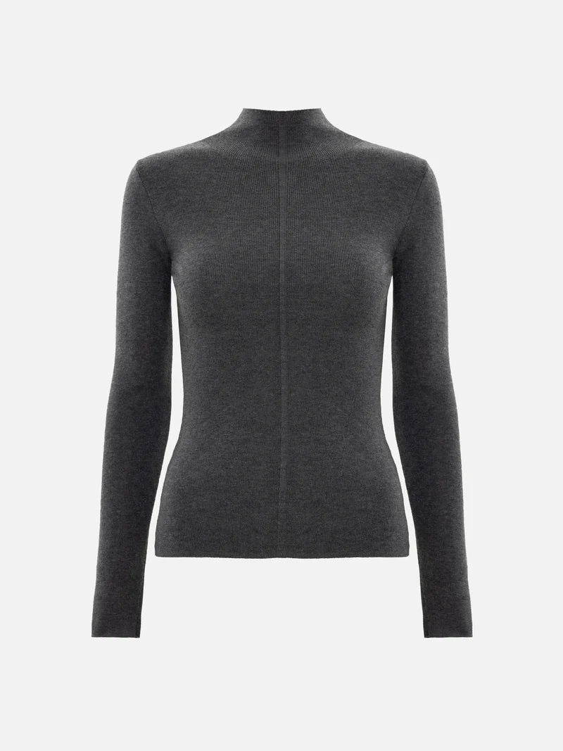 ليتشي بلوزة ذات رقبة مدورة مضلعة مع ديكور مركزي