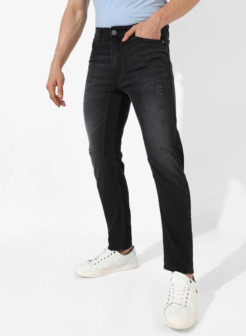كامبوس سوترا Campus Sutra Men's Black Minimal Side Distressed Denim Jeans For Casual Wear | Dark-Wash | Regular Fit | Button Closure | Cotton Denim Jeans Crafted With Comfort Fit For Everyday Wear