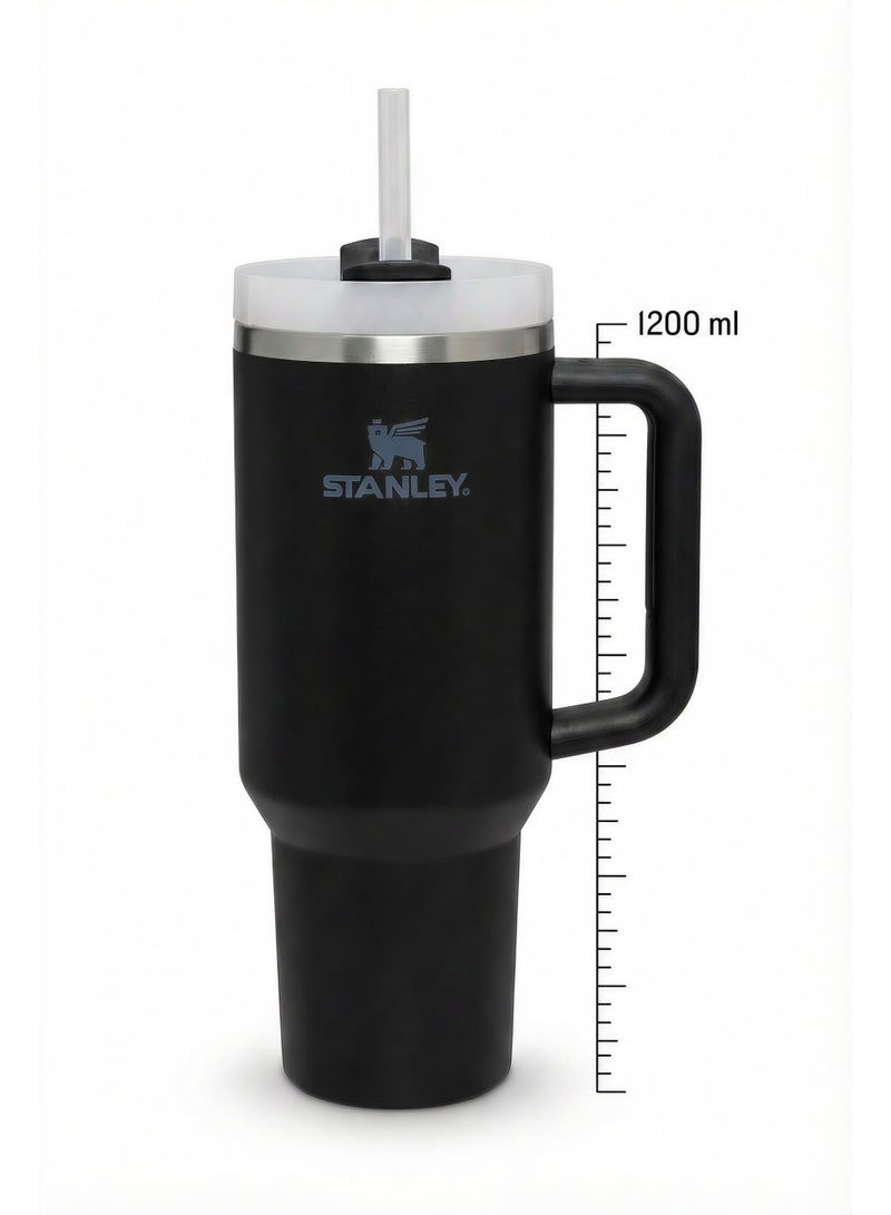 ستانلي كوب حراري معزول ستانلس ستيل سعة 1200 مل مع مقبض وشاليموه - مج سفر كبير لحفظ المشروبات الساخنة والباردة لساعات طويلة - تصميم مناسب لحامل أكواب السيارة - للمنزل والعمل والجيم - Image 2