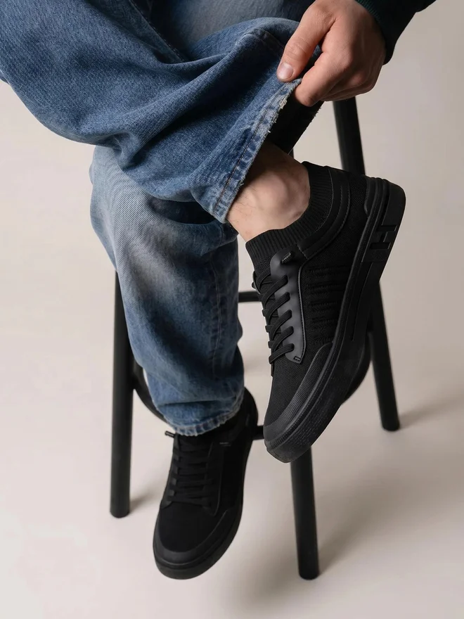 Styli black Styli Men Lace-Up Knit Panel Design Sneakers for Men | Best Price UAE