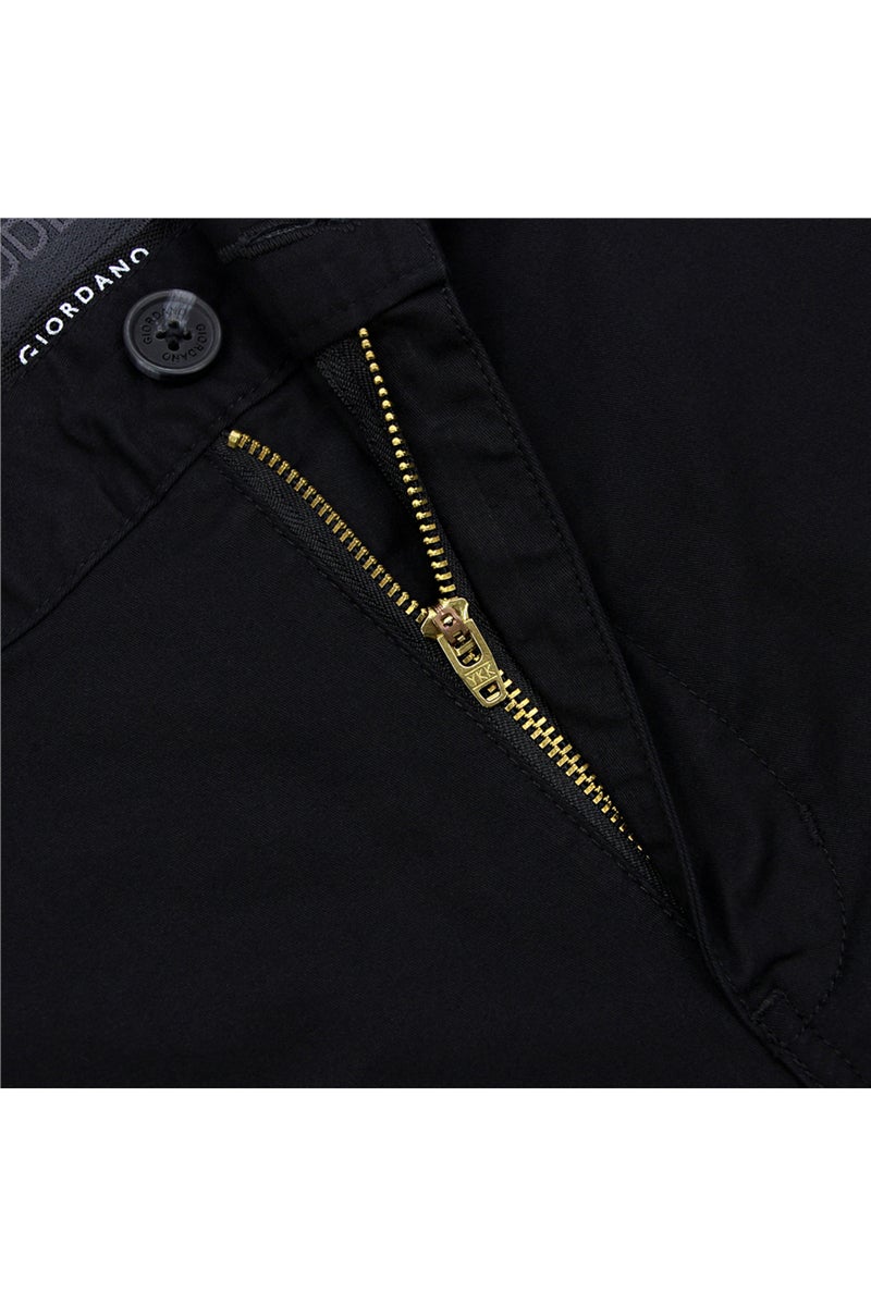 GIORDANO Men's Black Slim Fit Shorts - Image 4