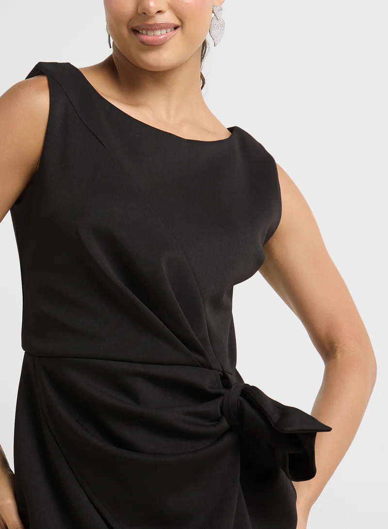 جينجر Knot-Detail Sheath Dress