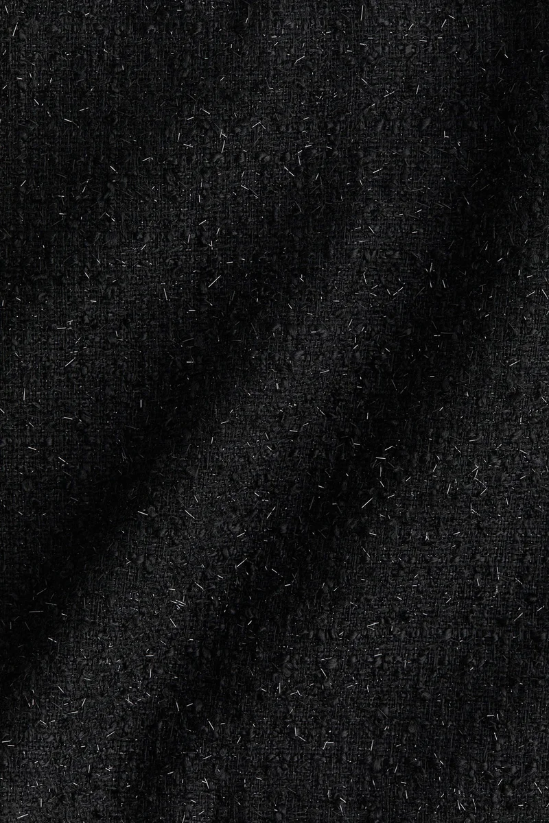 اتش اند ام تنورة ميني لامعة