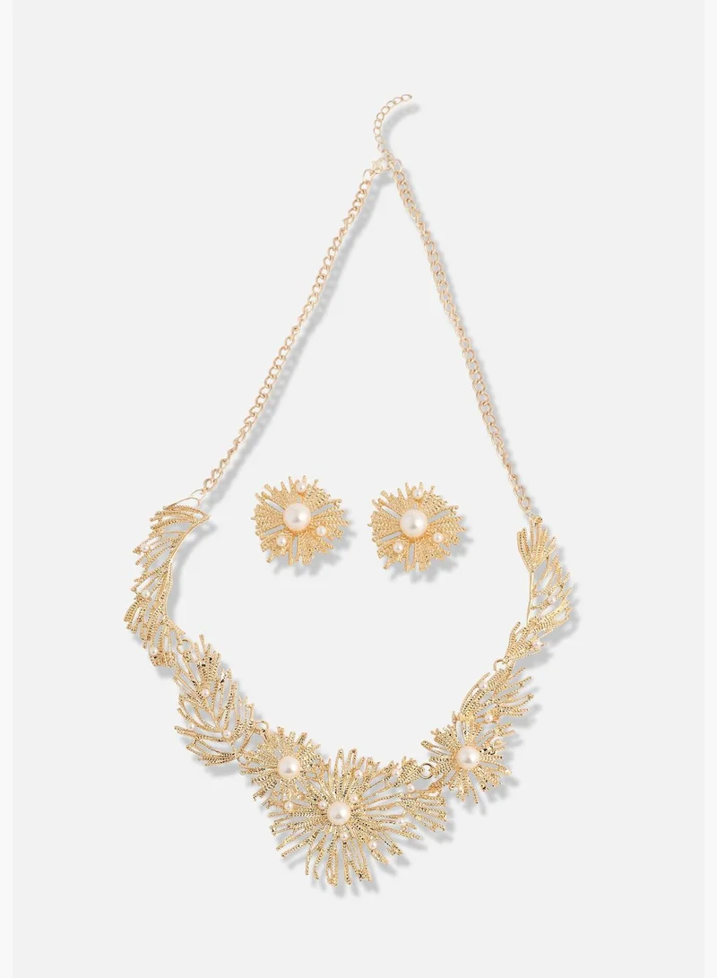 SOHI Gold Plated Designer Party Necklace and Earring Set For Women