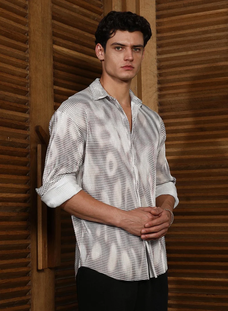CAHOOT  Men's Off-White & Antique Gold Metallic Abstract-Gradient Pleated Shirt for Men | Best Price UAE
