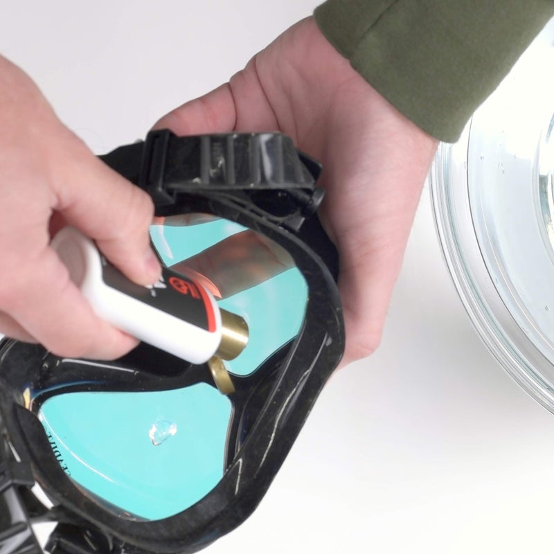 GEAR AID Sea Gold Anti-Fog Gel Coating for Scuba Dive Masks, 1.25 fl oz, 2-pk - Image 3