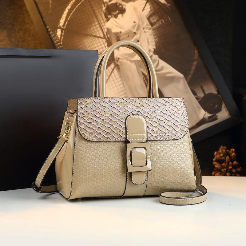Fashion Snake Style Atmospheric High-End Bag Portable Crossbody Bag Soft Leather Texture Large Capacity Tote Bag - Image 3