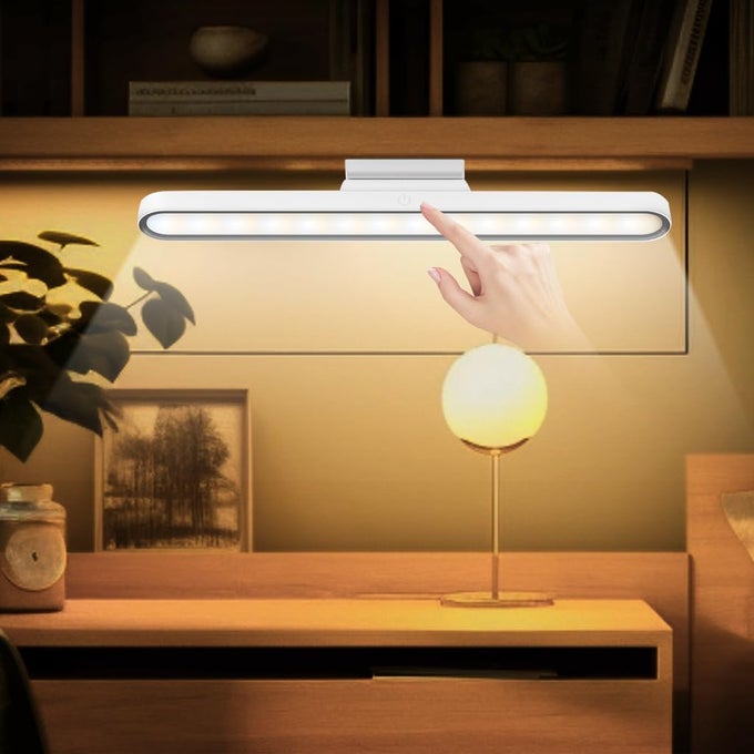 PLASTIC LED CABINET LIGHTS WITH MAGNETEYEPROTECTION STUDY LIGHT3 COLOR LED LIGHTTOUCH BUTTON CONTROL2000MAH BATTERYMAGNETIC INSTALLATION LED LIGHTS FOR WARDROBECLOSETBEDSIDEWHITE