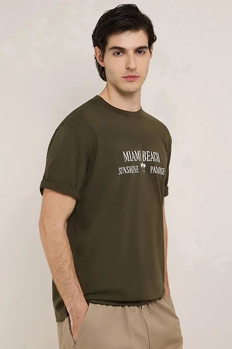 أر أند بي Typography Print T-Shirt with Crew Neck and Short Sleeves