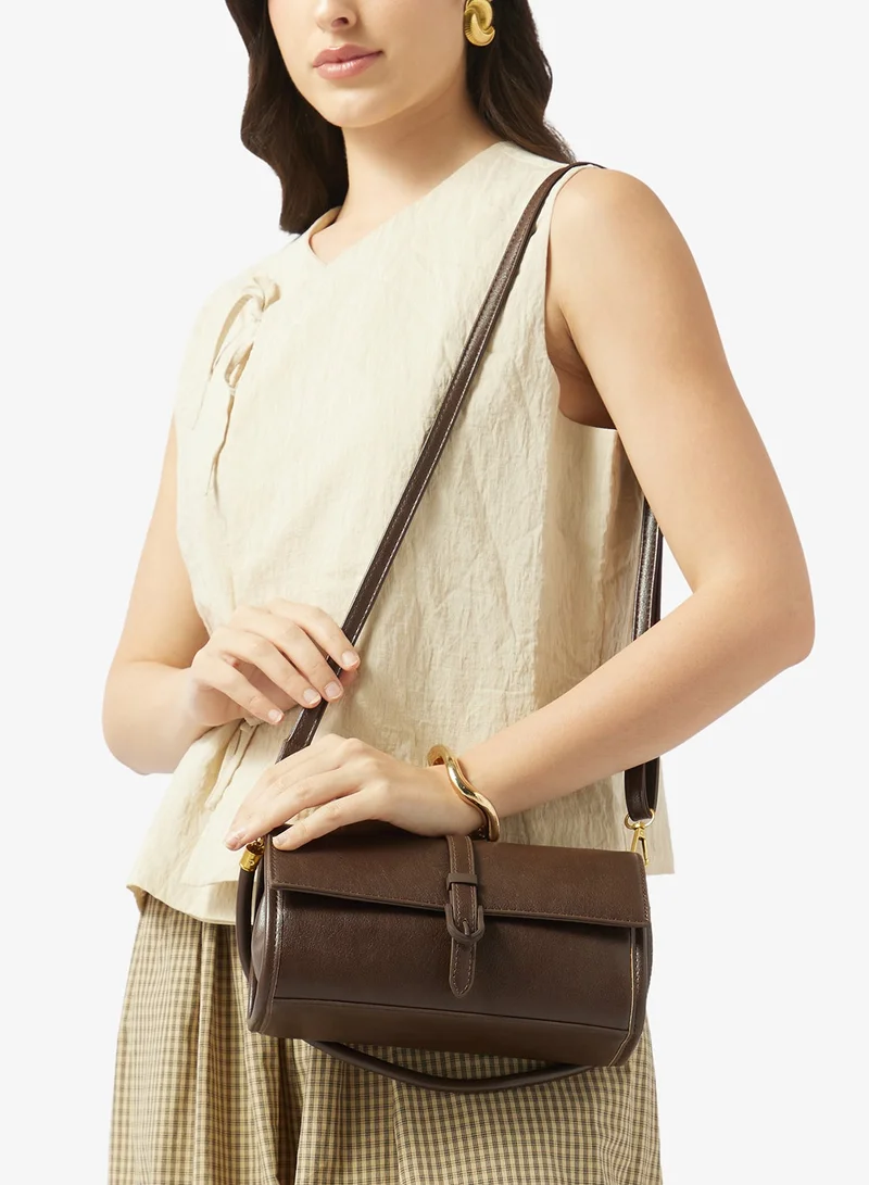 ايلا حقيبة كتف بإبزيم من الشرق إلى الغرب