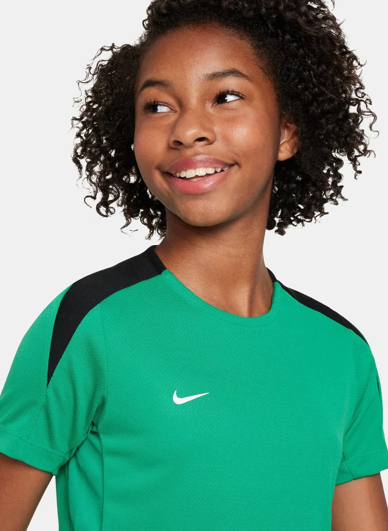 نايكي Kids' Dri-FIT Strike Football Top (Older Kids)
