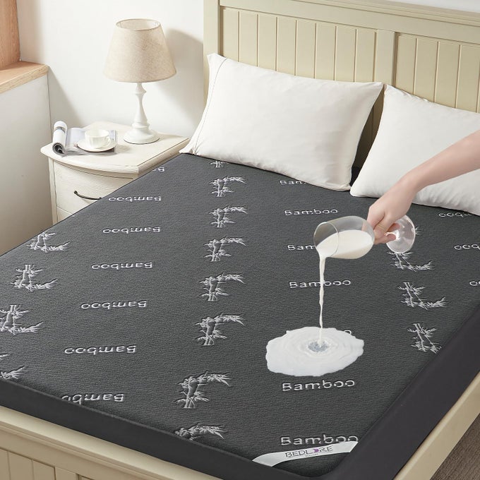 QUEEN SIZE WATERPROOF MATTRESS PROTECTOR SOFT MATTRESS COVER FITTED WITH DEEP POCKET 618 BREATHABLE COOLING NOISELESS MATTRESS PAD MACHINE WASHABLEGRAY
