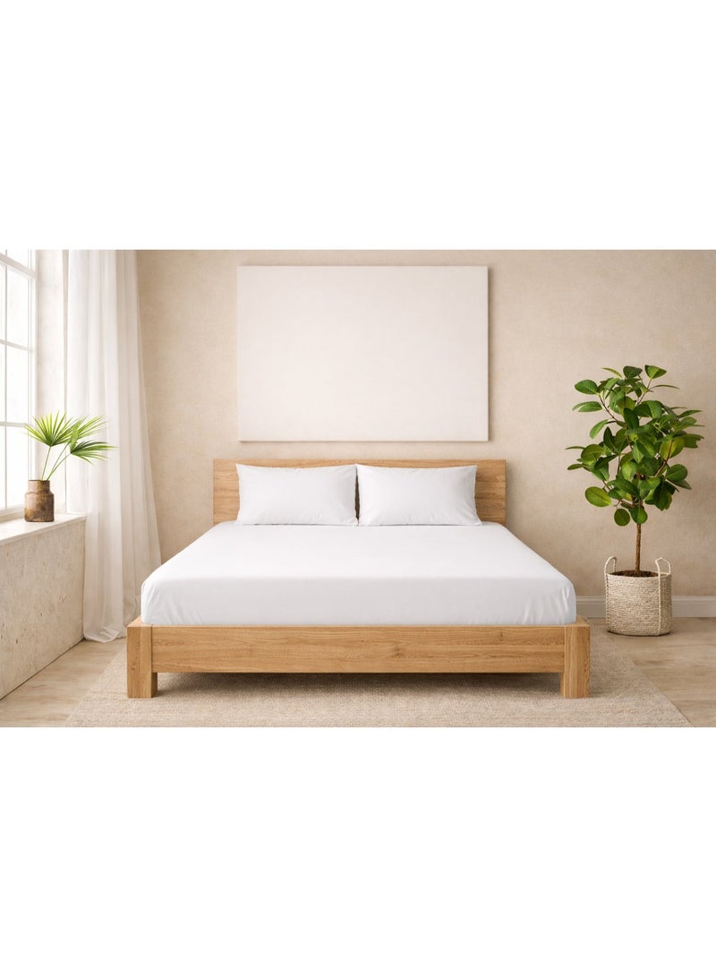 إي وورلد طقم ملاءة سرير مطّاطة من القطن بنسبة 100% مكون من 3 قطع (كثافة نسيج 180) – أبيض | بجيب عميق وغطاءين للوسادة | متوفر بمقاسات كينغ، كوين وسنجل - Image 2