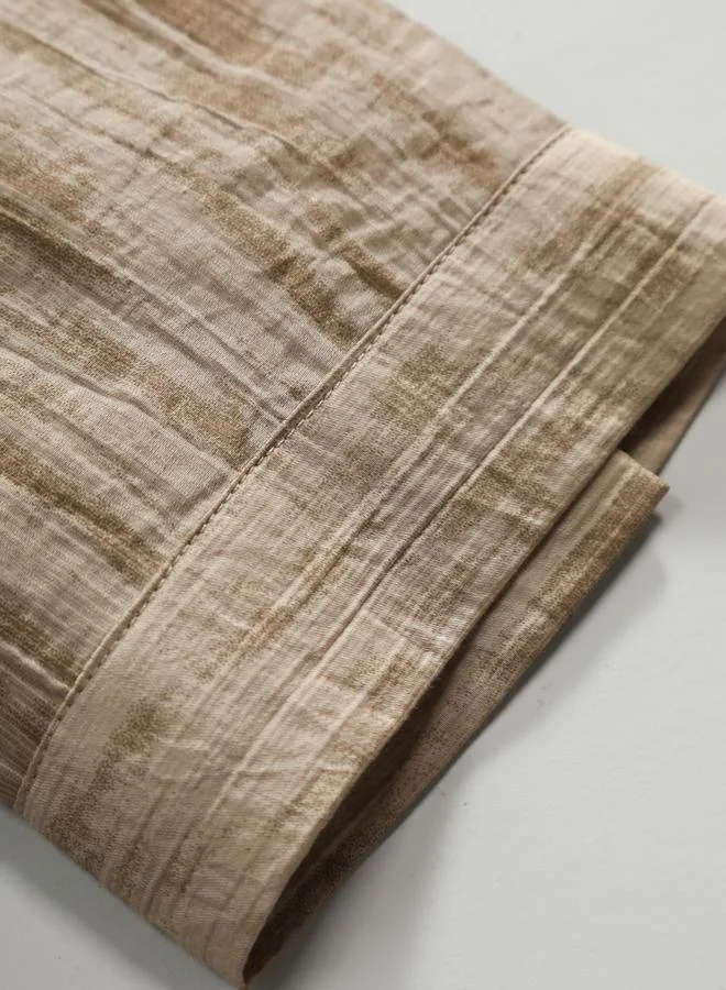 تايك تو قميص بياقة واقفة سادة بنصف فتحة وأنسجة صلبة