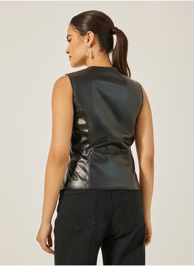 Styli V-Neck Buttoned Waistcoat  - Image 4