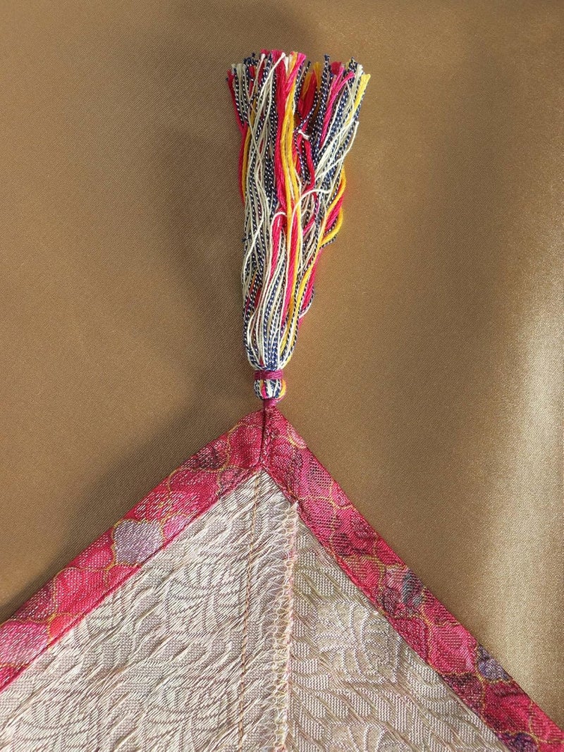 ZEBA World 6 Seater Table Cloth Floral Pattern with Panel Stich and Tassles Brocade Silk Pink Gold Heat Resistant Table Cover for Kitchen Table 52 X 84 Inches 130 cm X 210 cm - Image 5