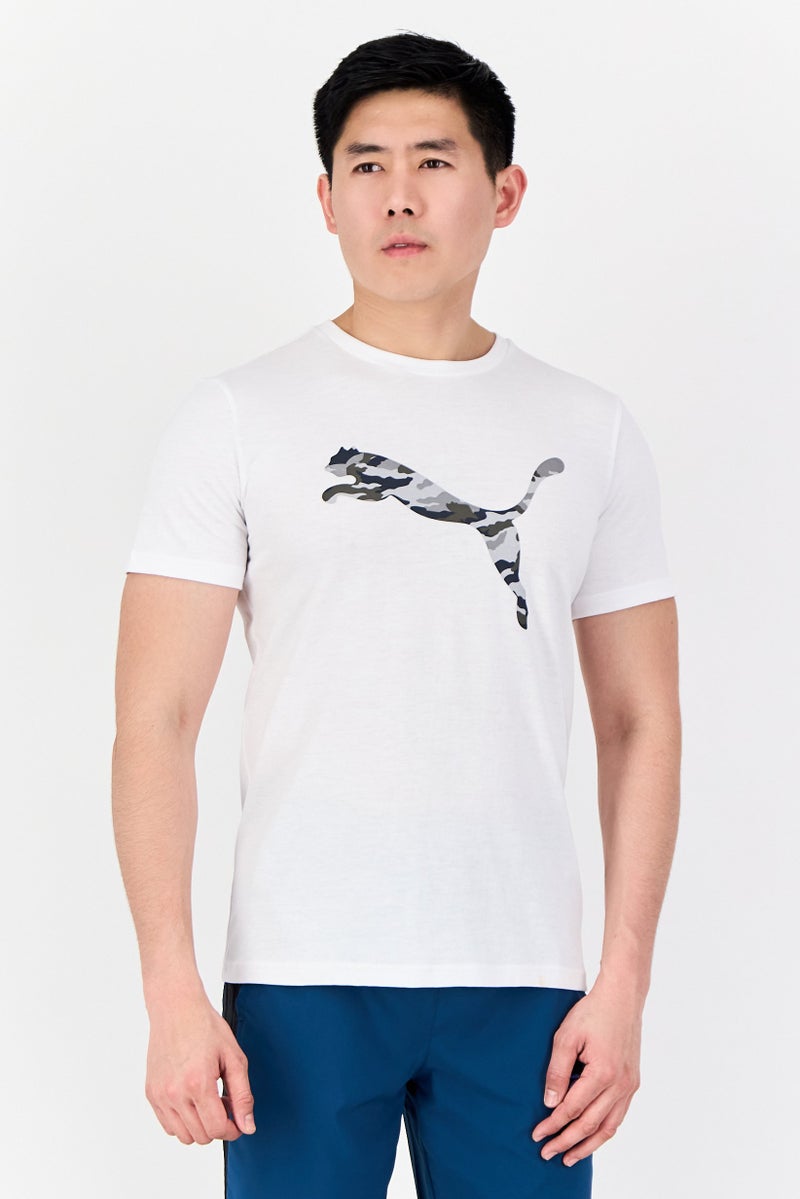 PUMA تي شيرت رياضي نسائي قصير الأكمام بتصميم تمويه خارجي، أبيض - Image 1