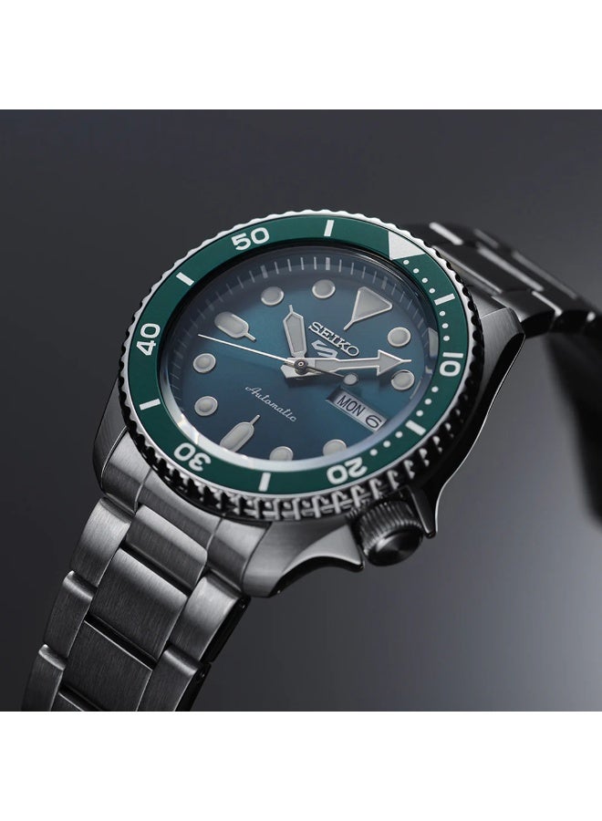 Seiko 5 Sports Automatic Green Dial Stainless Steel Men’s Watch – SRPD61K1 - Image 3