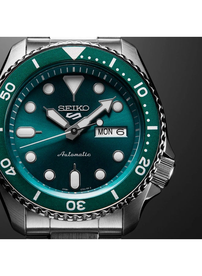 Seiko 5 Sports Automatic Green Dial Stainless Steel Men’s Watch – SRPD61K1 - Image 2