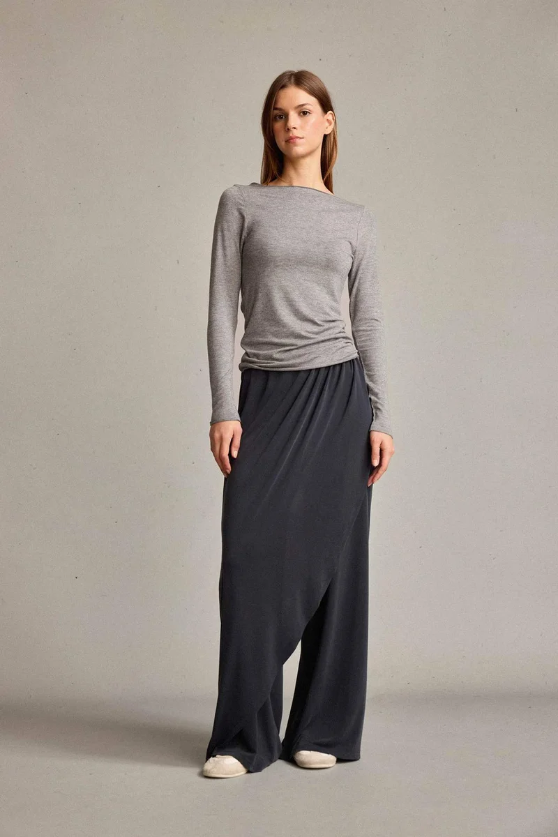 ديفاكتو Relax Fit Normal Waist Straight Leg Modal Trousers